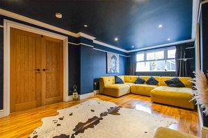 Photo 25- click for photo gallery